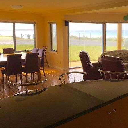 Horizons Beachfront Apartment Port Fairy Exterior foto